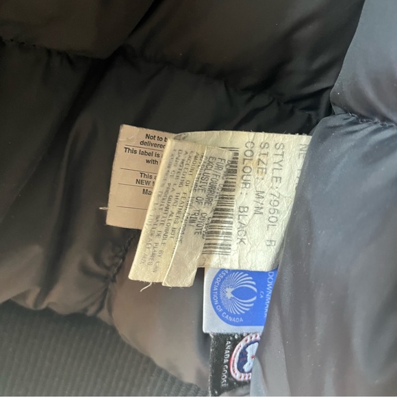 Canada Goose Chiliwack Bomber Jacket - Picture 5 of 11